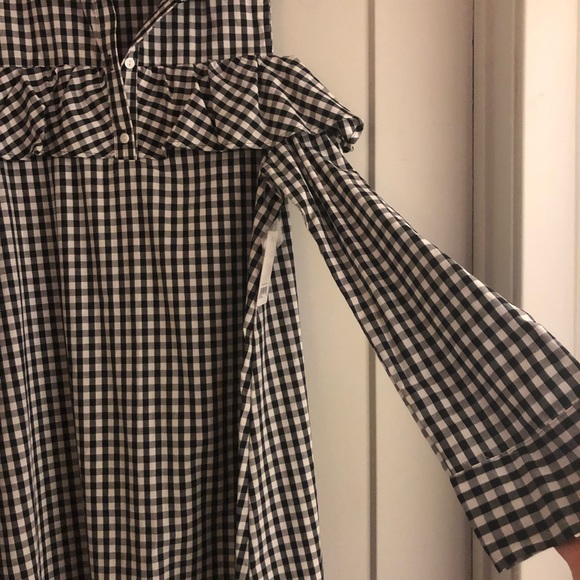 BP ruffle cold shoulder dress - Picture 2 of 4